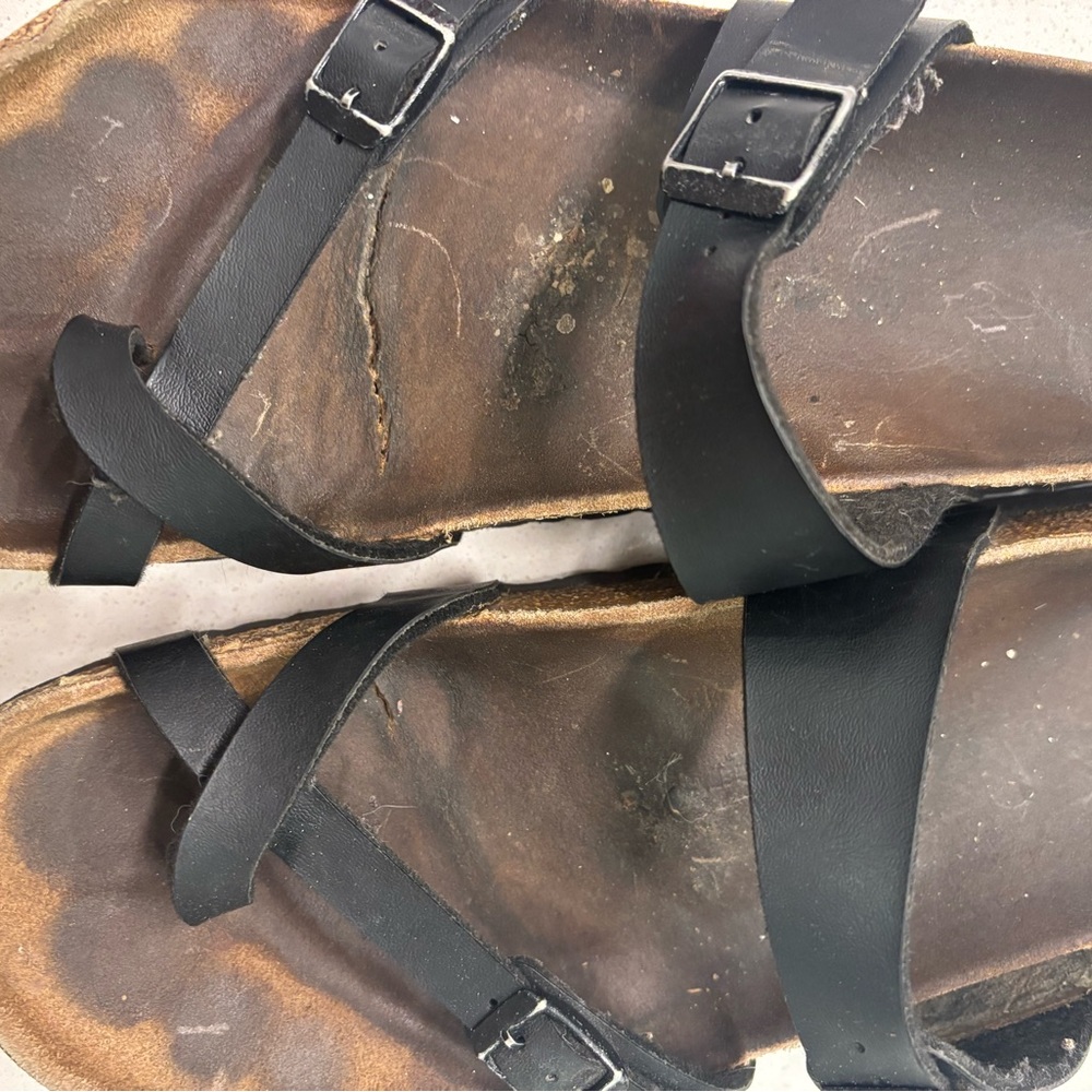 Birkenstock Black Leather Three-Strap Sandals - Picture 4 of 5